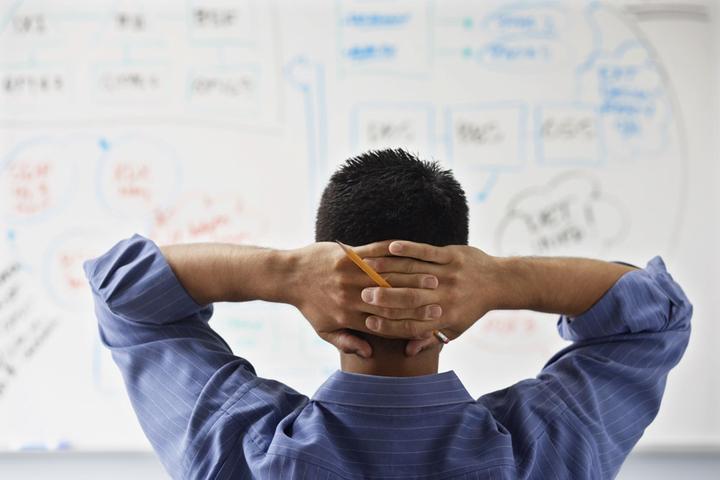 “秋冻”“贴秋膘”有讲究！专家回应秋季养生热门话题