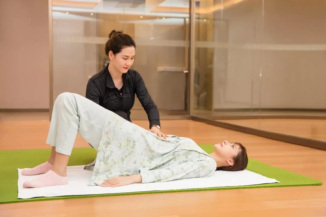 省军区公布学生军训监督举报电话 对举报人、举报内容严格保密